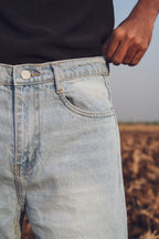 Sky Wash – Straight Fit Jeans