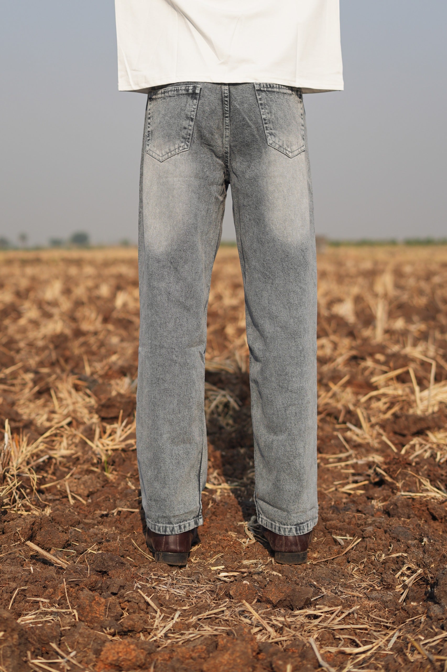 Graphite Blue – Straight Fit Jeans