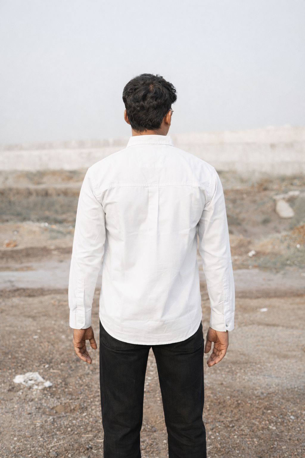 Classic Contrast Combo – White & Black