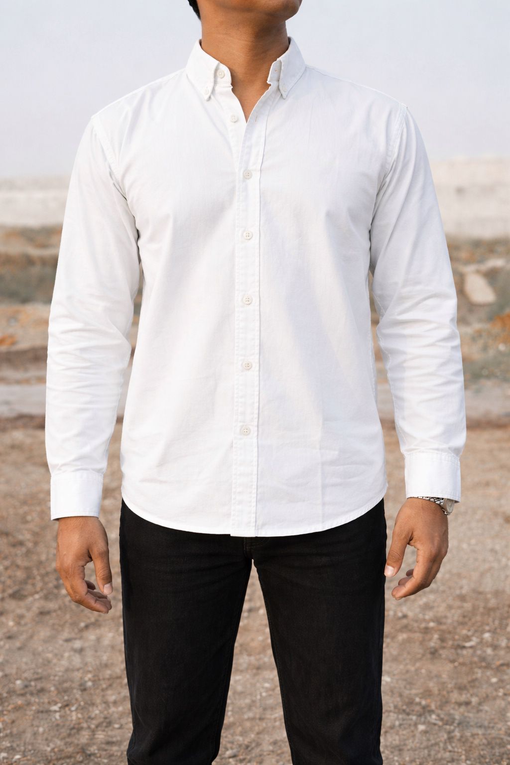 Classic Contrast Combo – White & Black