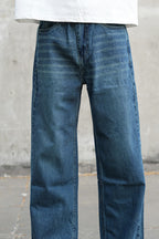 Indigo Core – Straight Fit Jeans (Blue)